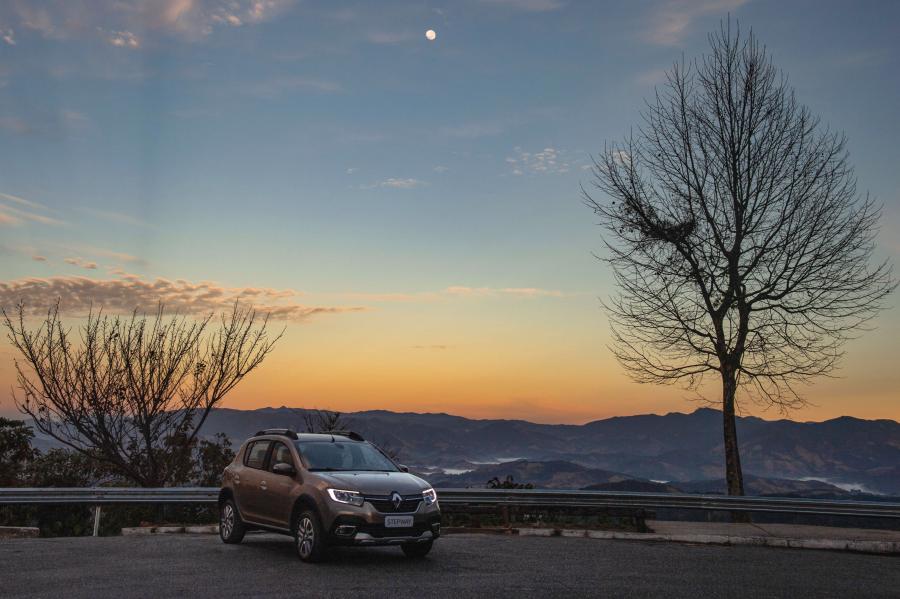  Renault Sandero Stepway 2019 года  (LA) (фото 1 из 40)
